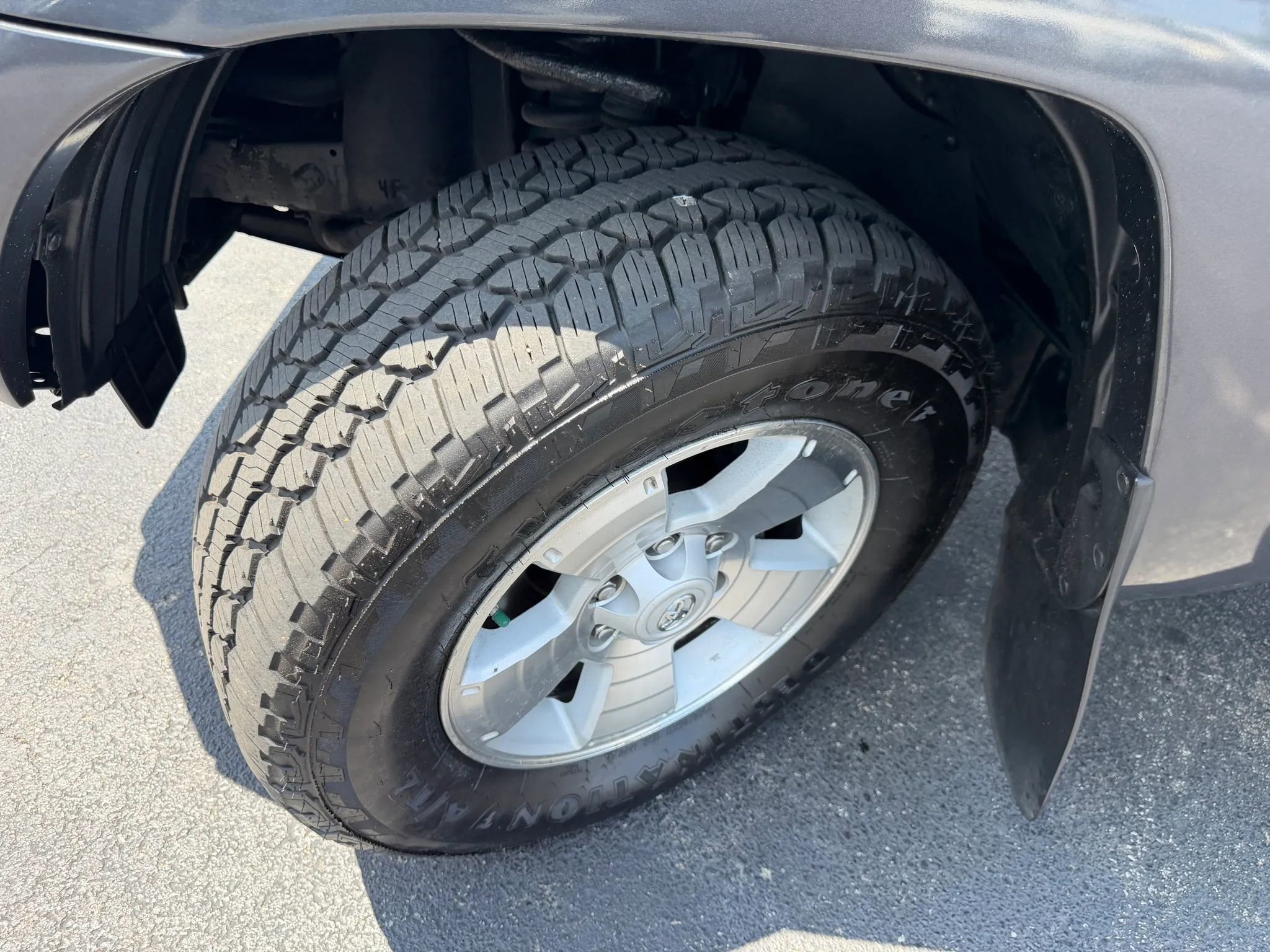 Used 2015 Toyota Tacoma 4x4 Double Cab w/ TRD Sport Package image 38