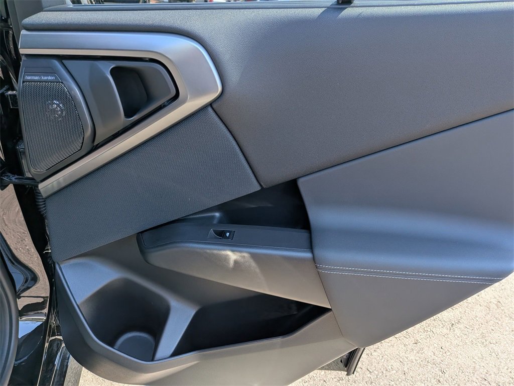 New 2025 BMW X3 M50 image 32