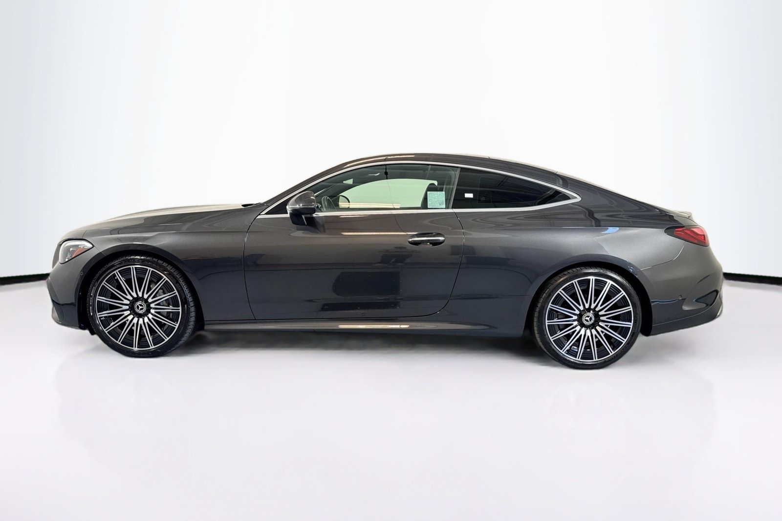 Used 2024 Mercedes-Benz CLE 300 4MATIC Coupe w/ AMG Line image 5