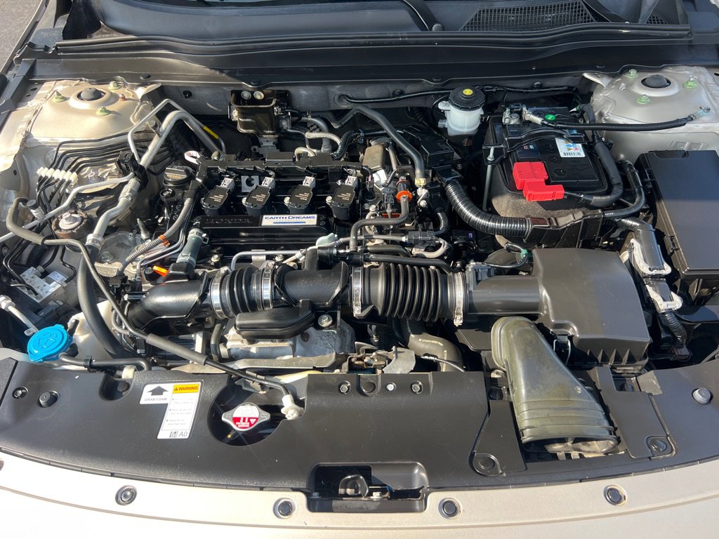 Used 2018 Honda Accord LX image 40