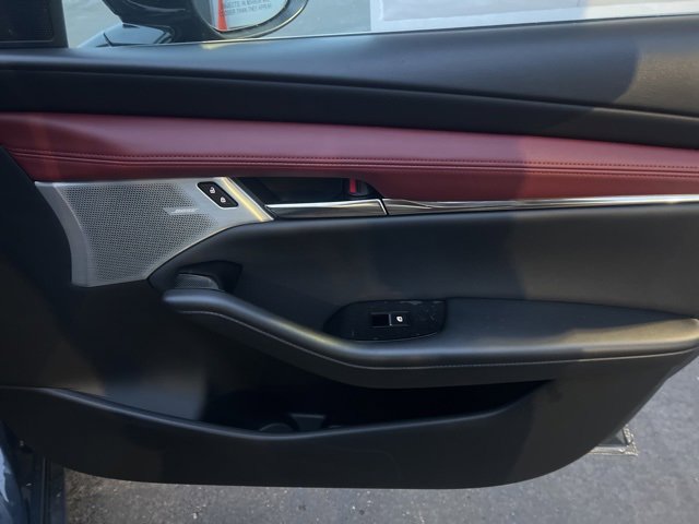 New 2026 MAZDA MAZDA3 Hatchback w/Premium Plus Pkg image 39