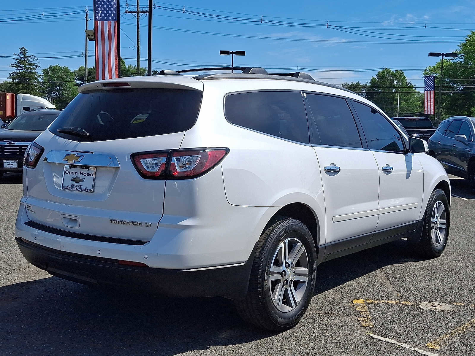 Used 2016 Chevrolet Traverse LT AWD/4WD image 7