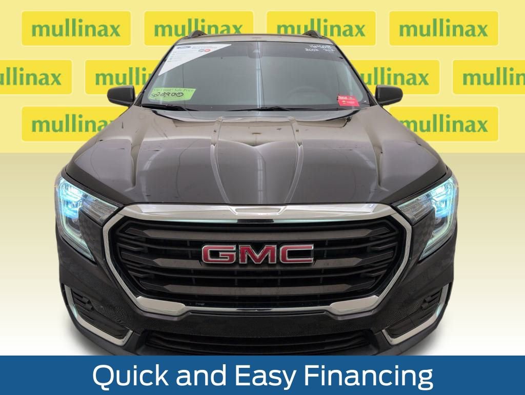 Used 2022 GMC Terrain SLE w/ Driver Convenience Package image 15