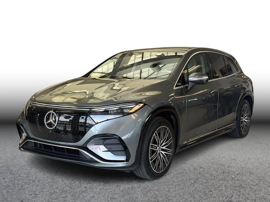 Used 2023 Mercedes-Benz EQS 580 4MATIC SUV w/ Exclusive Trim Package