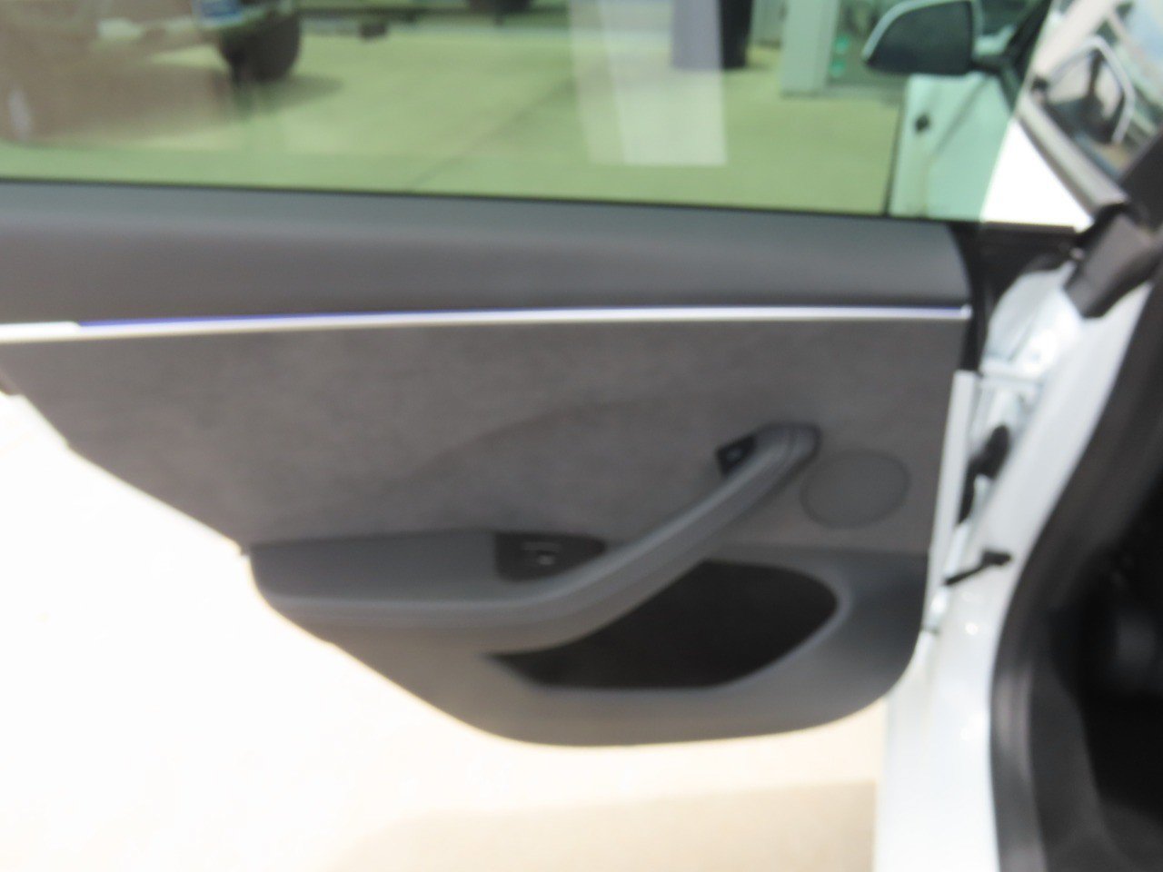 Used 2025 Tesla Model 3 Performance AWD/4WD image 18