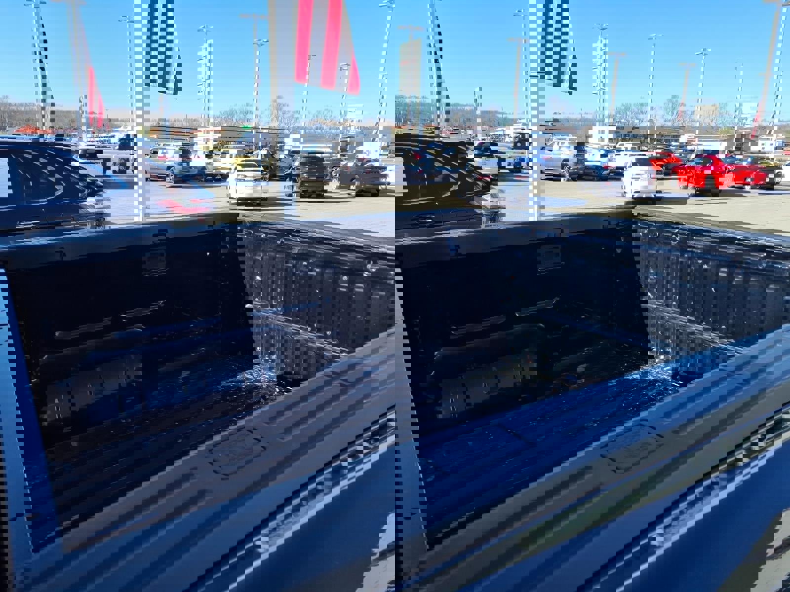 Used 2024 Ford Ranger XLT w/ FX4 Off-Road Package image 17