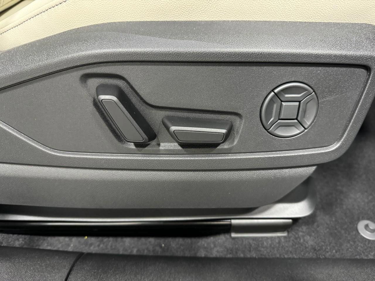 New 2025 Audi Q5 Premium image 20