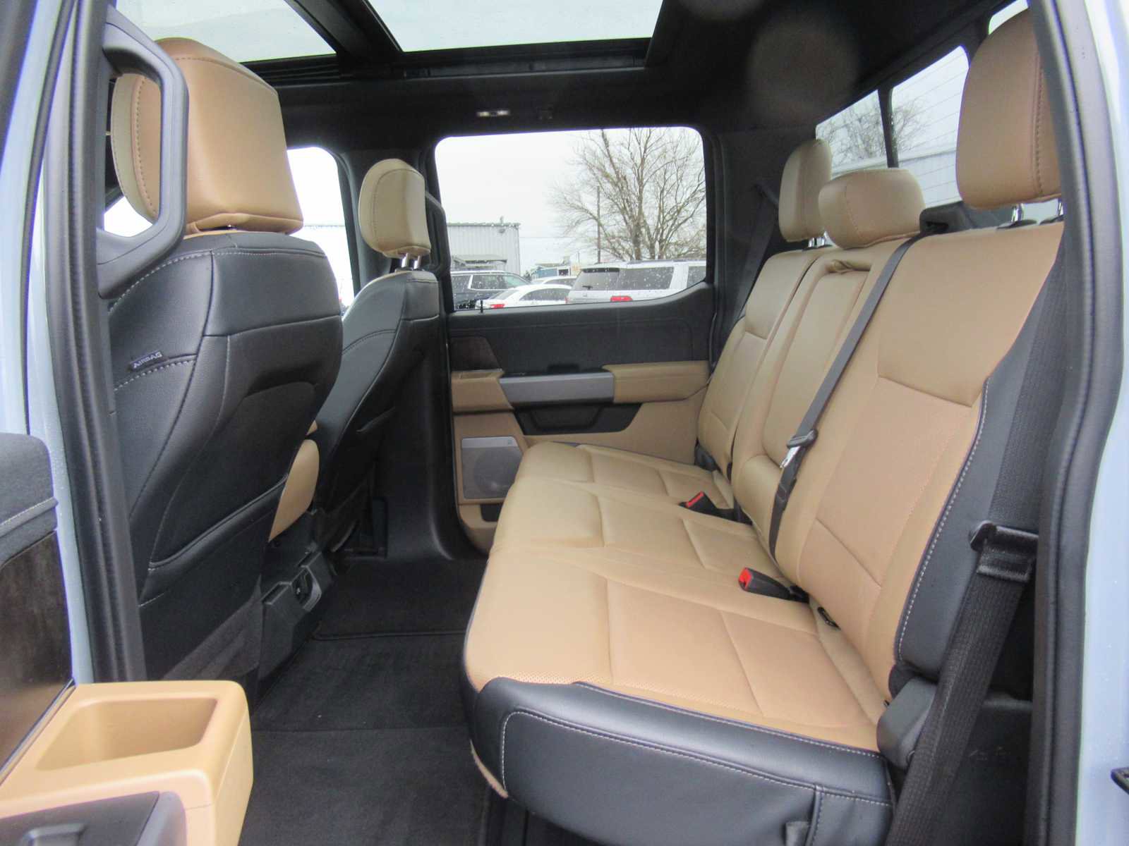 Used 2024 Ford F250 Lariat image 22