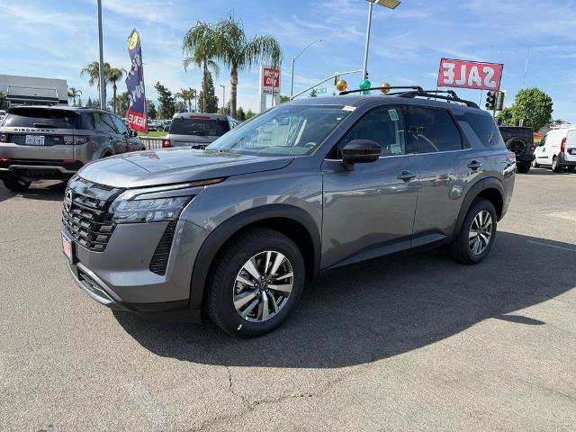 New 2026 Nissan Pathfinder SL AWD/4WD image 3