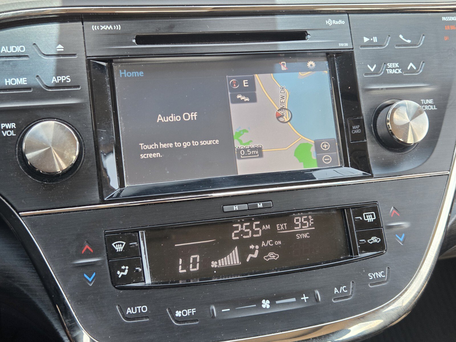 Used 2017 Toyota Avalon Touring w/ All Weather Liner Package FWD image 16
