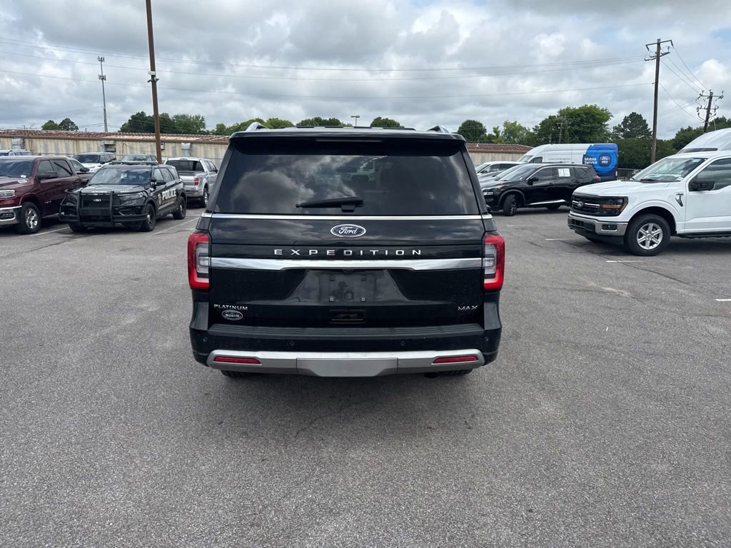 Used 2023 Ford Expedition Max Platinum AWD/4WD image 14