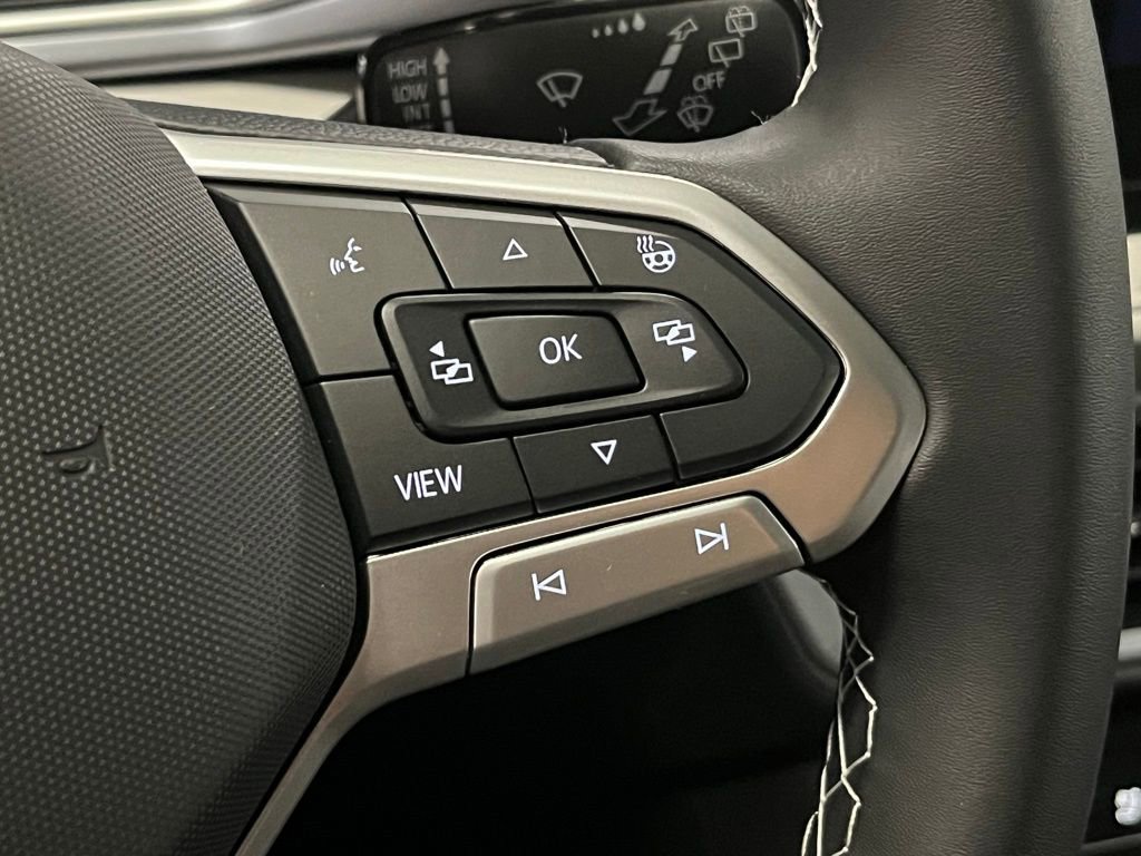 New 2025 Volkswagen Taos SEL AWD/4WD image 26