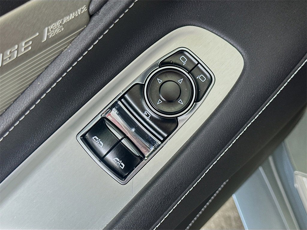 Used 2023 Chevrolet Corvette Stingray Preferred Cpe w/ 2LT image 17