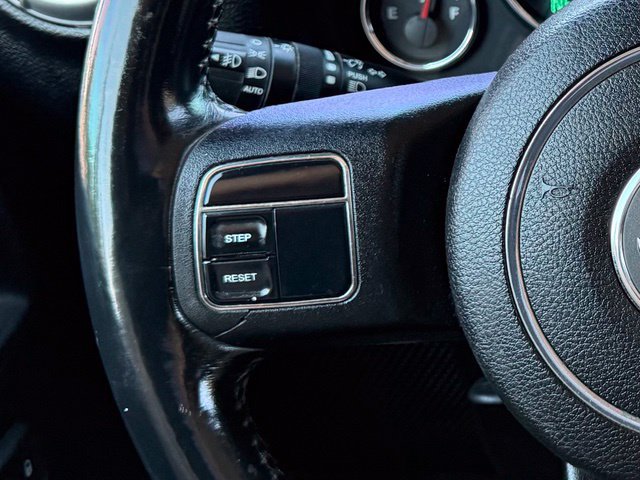 Used 2011 Jeep Wrangler Unlimited Sahara AWD/4WD image 18