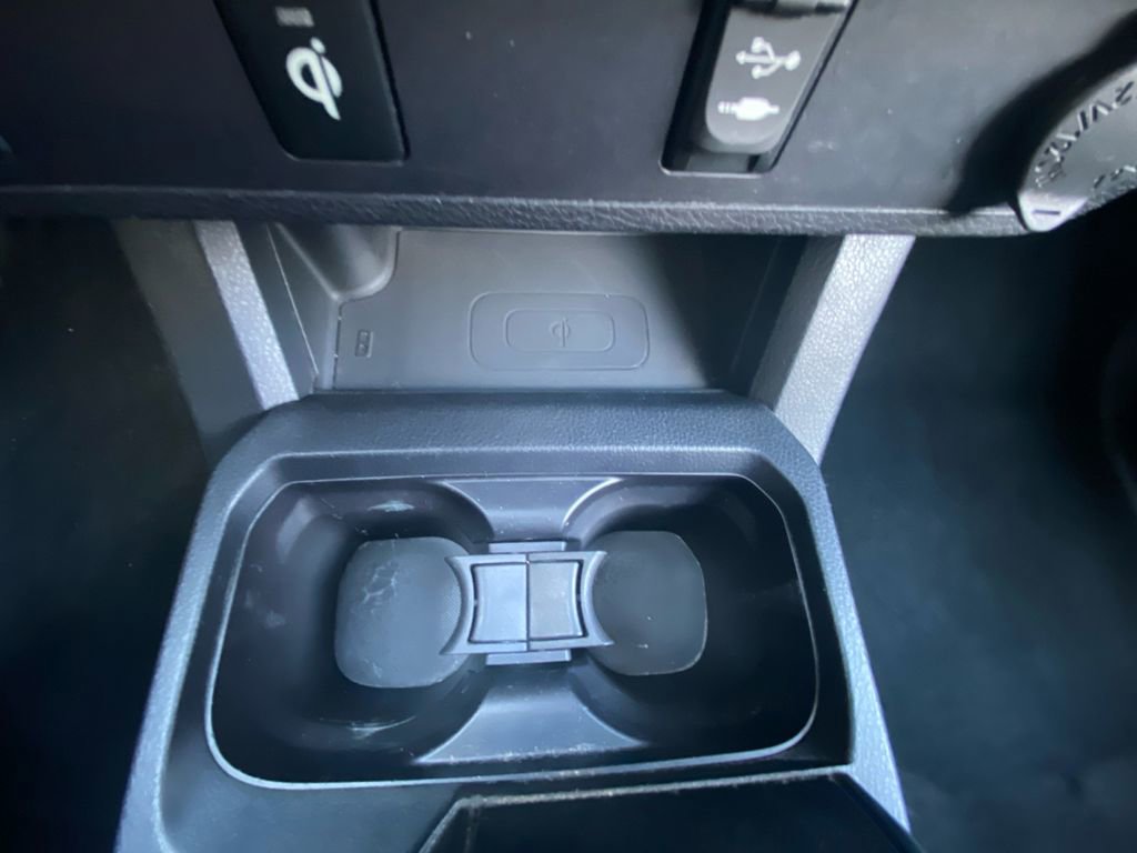 Used 2017 Toyota Tacoma TRD Sport w/ Tow Package (A/T) image 24