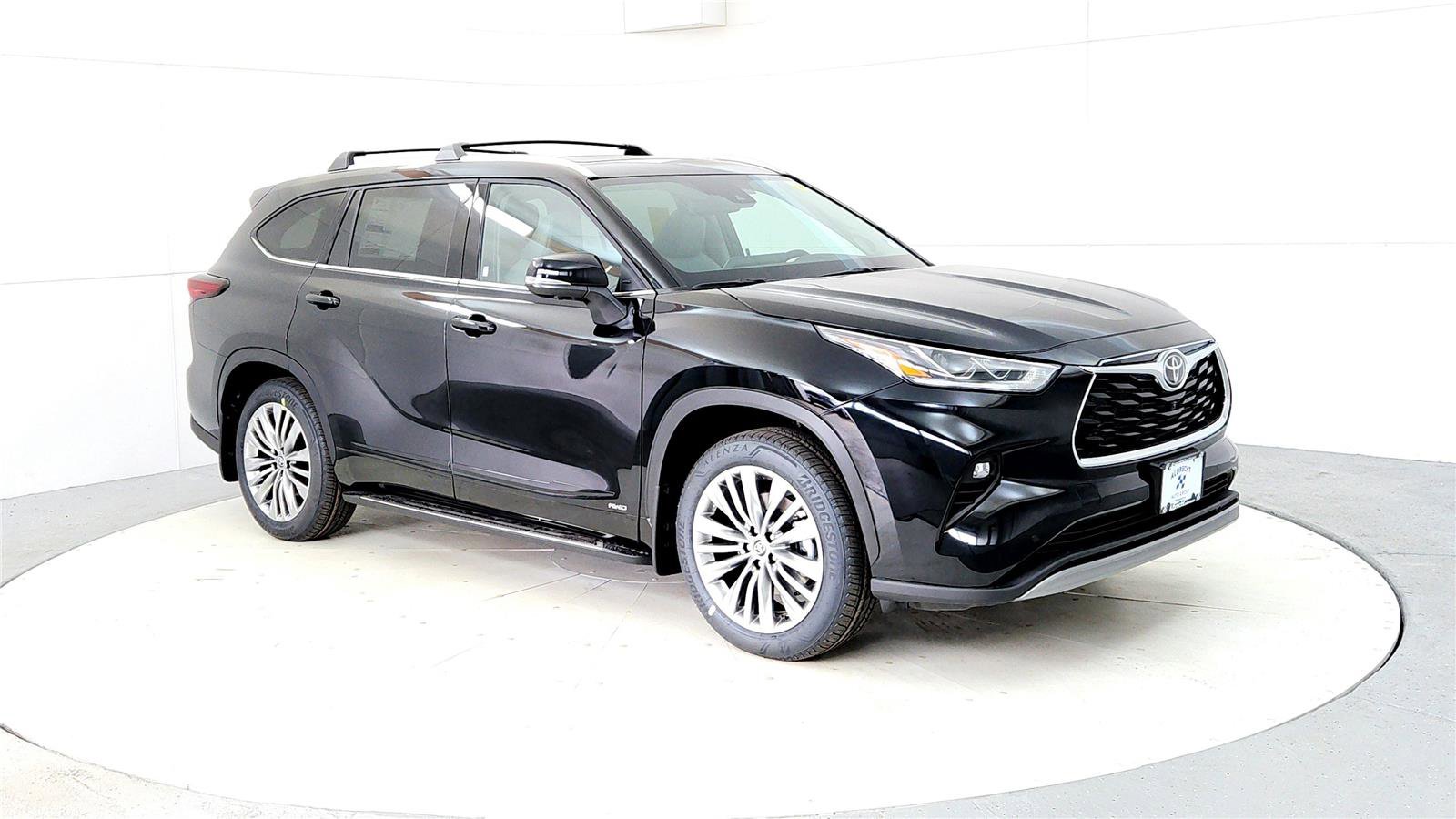 New 2026 Toyota Highlander Platinum image 7