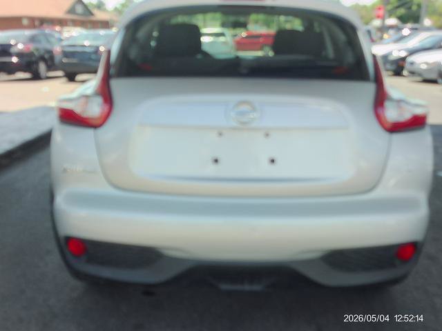 Used 2015 Nissan Juke S AWD/4WD image 4