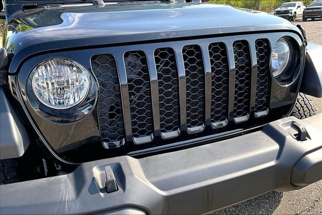 Used 2023 Jeep Gladiator Sport AWD/4WD image 30
