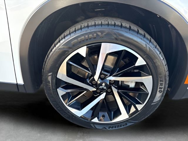 Used 2022 Mitsubishi Outlander ES image 28