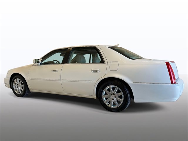 Used 2011 Cadillac DTS Premium w/ Driver Awareness Package image 11