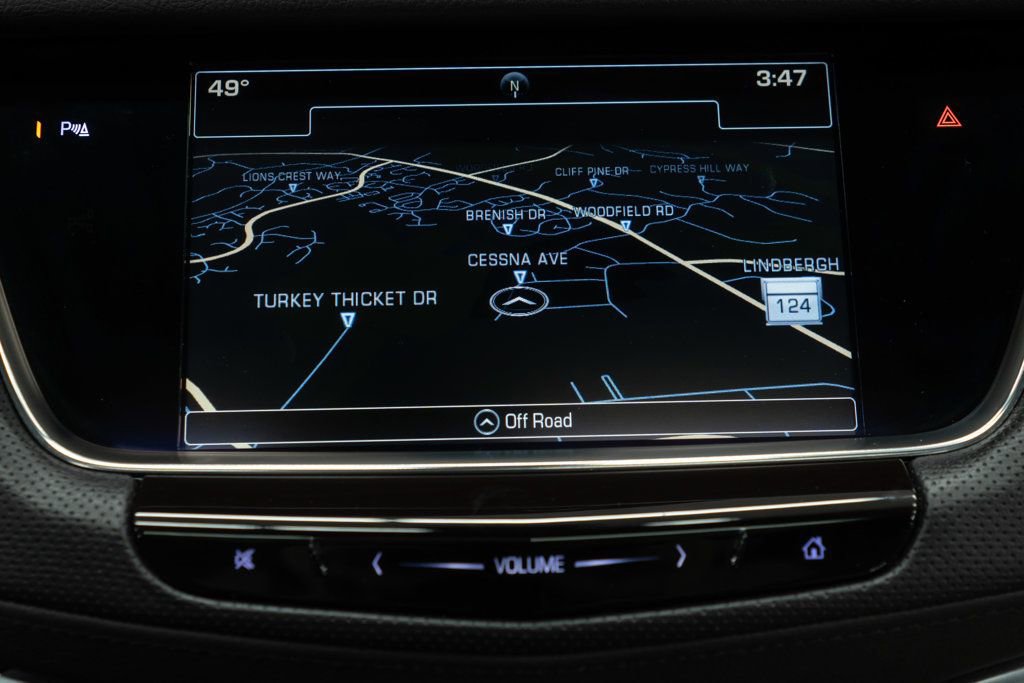 Used 2017 Cadillac XT5 Luxury w/ Driver Awareness Package image 21