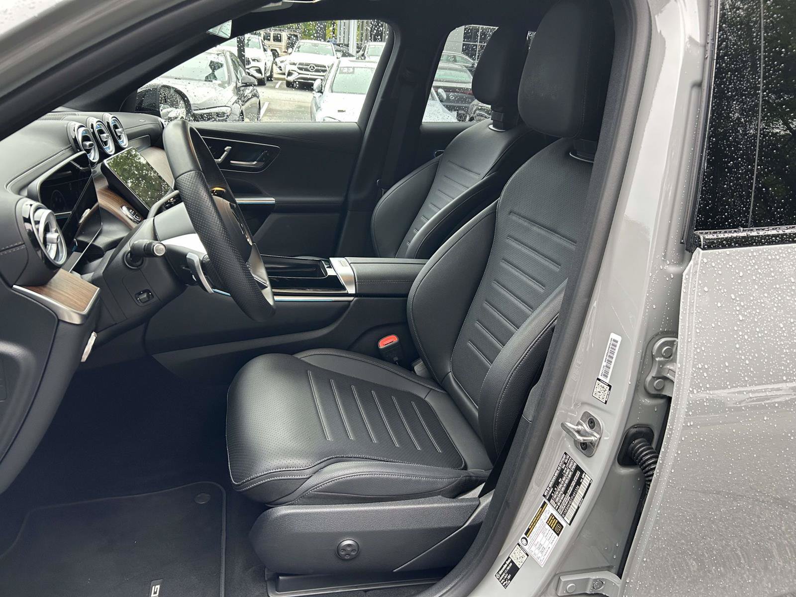 Certified 2026 Mercedes-Benz GLC 300 4MATIC image 23