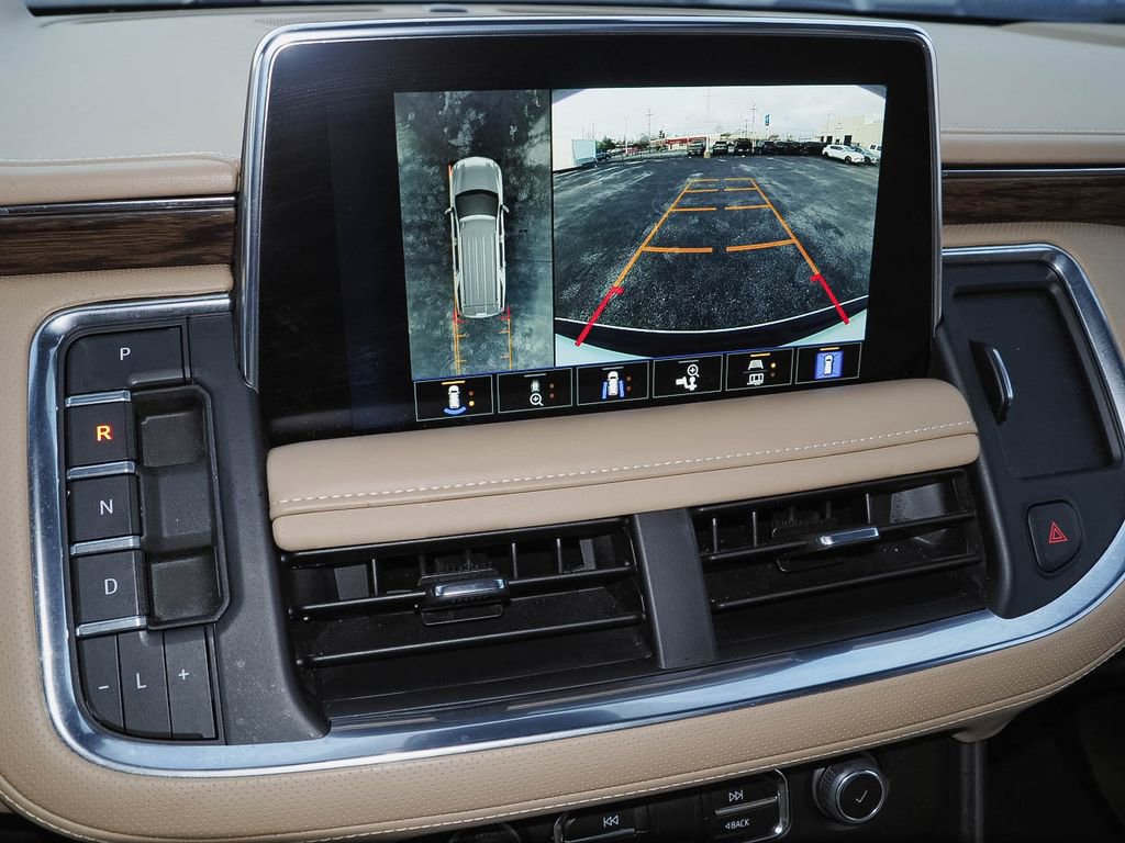 Used 2024 Chevrolet Tahoe Premier w/ Premium Package image 14