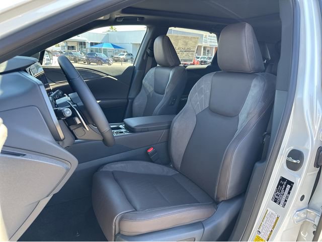 New 2026 Lexus RX 450h AWD image 16