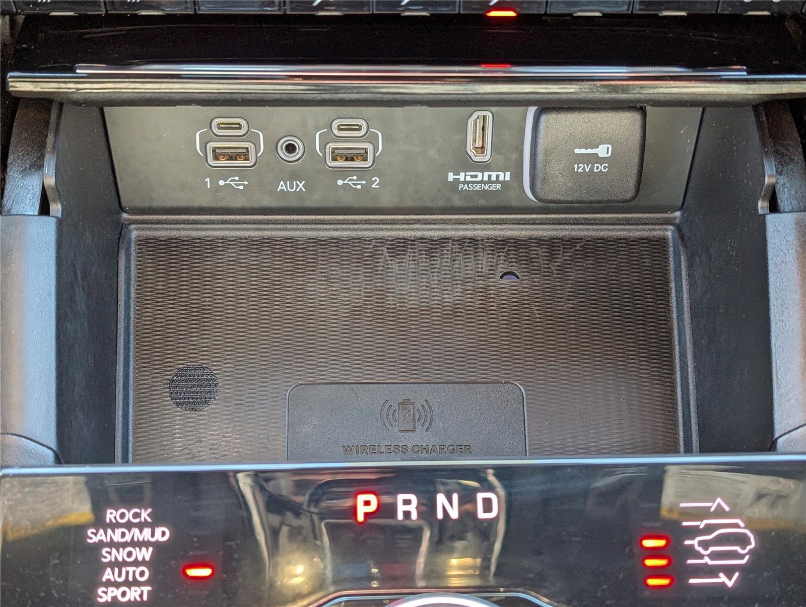 Used 2023 Jeep Grand Cherokee Overland w/ Advanced Protech Group III image 28