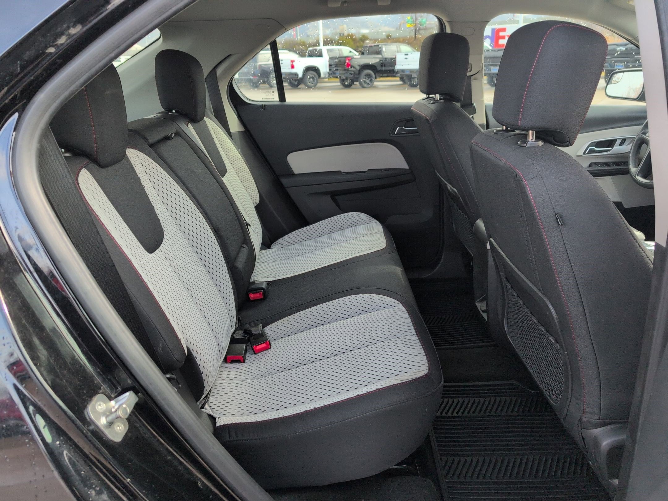 Used 2013 Chevrolet Equinox LS image 23