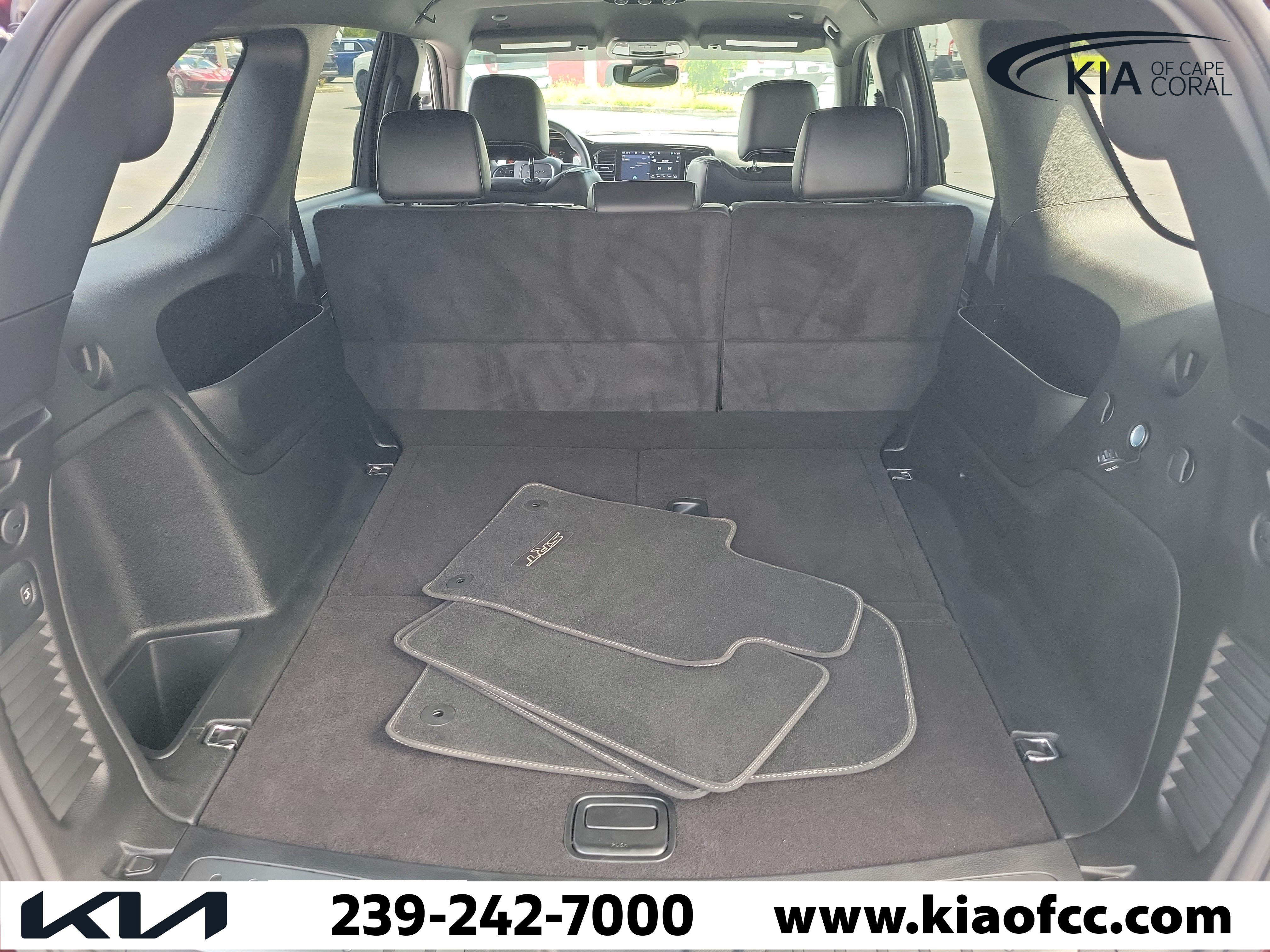 Used 2026 Dodge Durango SRT Hellcat w/ Trailer Tow Group IV AWD/4WD image 11