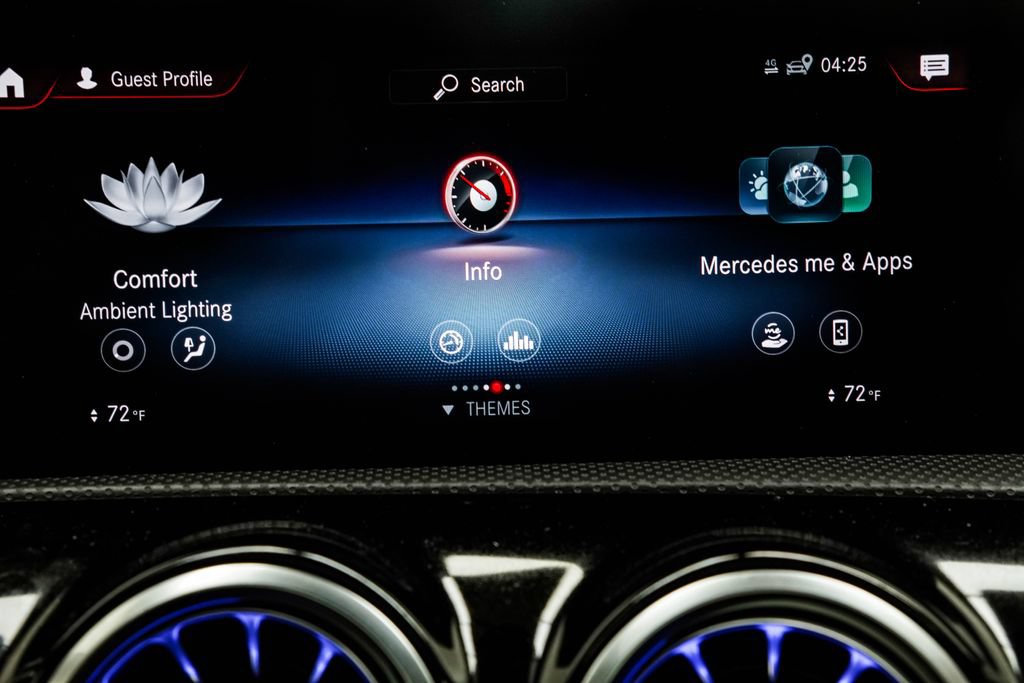Used 2022 Mercedes-Benz CLA 250 image 29