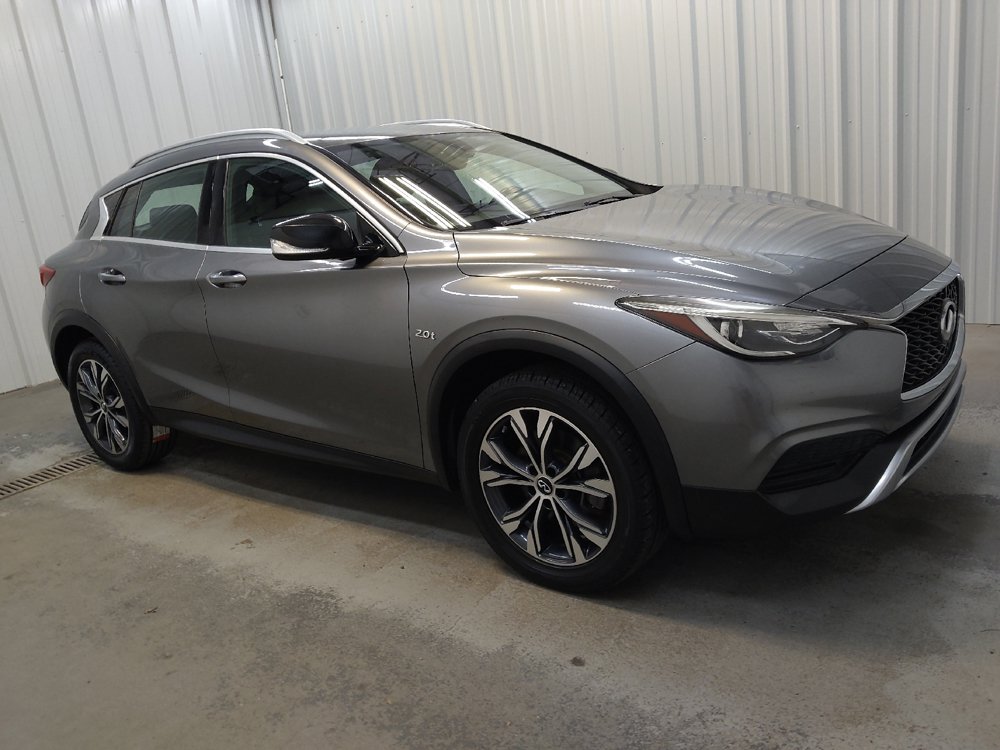 Used 2018 INFINITI QX30 AWD image 11
