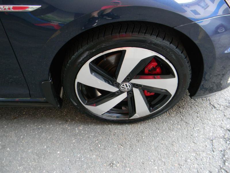 Used 2016 Volkswagen GTI Autobahn w/ Lighting Package (SEL) FWD image 26