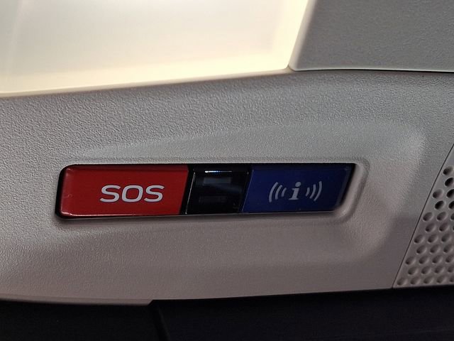 Certified 2025 Subaru Ascent Premium image 25