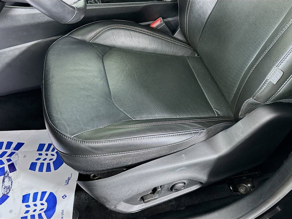 Certified 2022 Jeep Compass Limited w/ Sun and Sound Group image 30