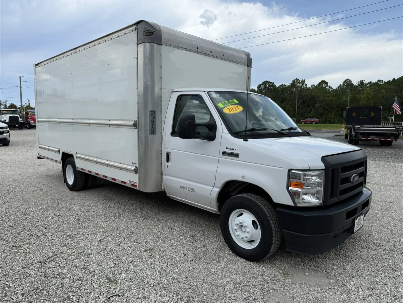 Used 2023 Ford E-350 and Econoline 350 Super Duty w/ Driver's Safety Package RWD image 3
