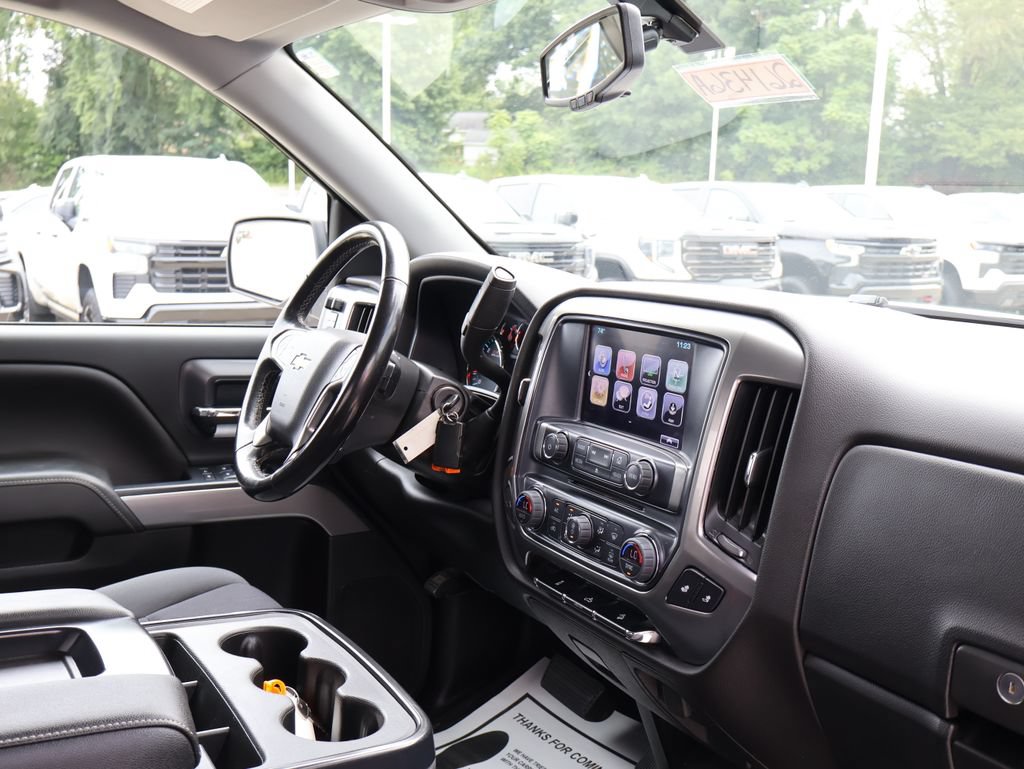 Certified 2019 Chevrolet Silverado 1500 LT w/ All Star Edition AWD/4WD image 36