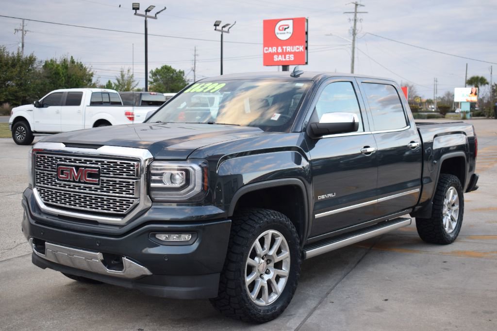 Used 2018 GMC Sierra 1500 Denali image 1