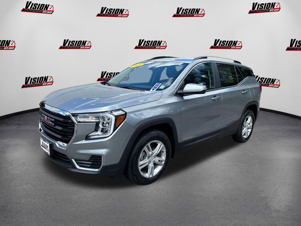 Used 2023 GMC Terrain SLE w/ Driver Convenience Package