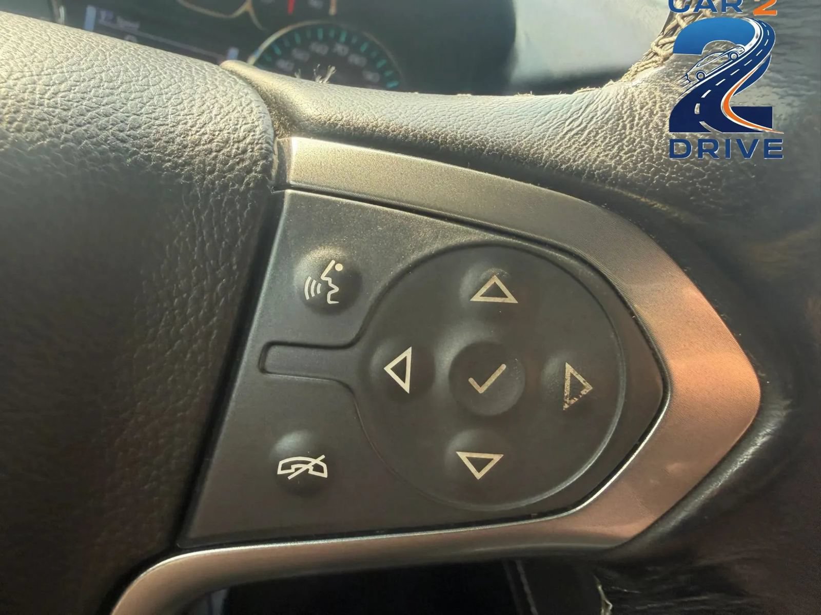 Used 2018 Chevrolet Suburban LT AWD/4WD image 27