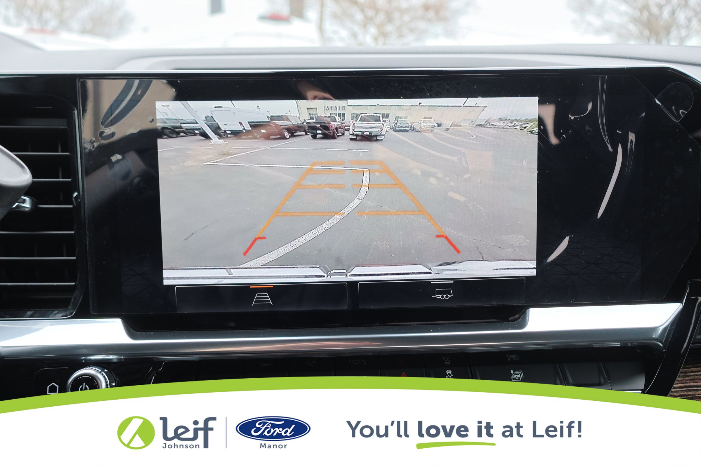 Used 2025 GMC Sierra 1500 Elevation image 21