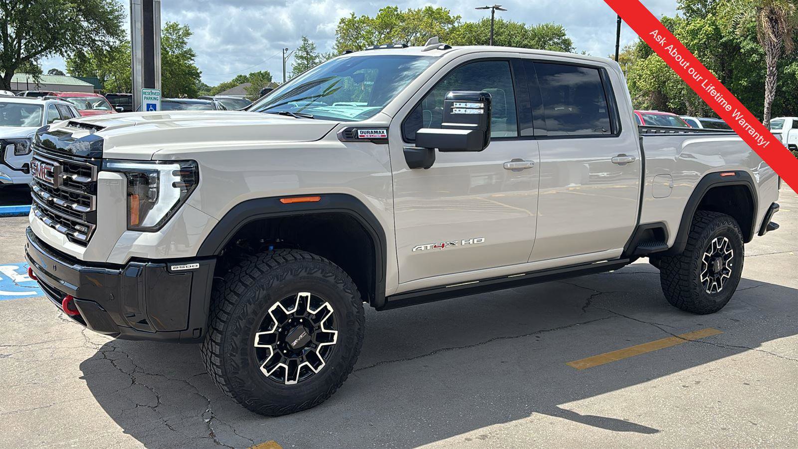 New 2026 GMC Sierra 2500 AT4X image 3