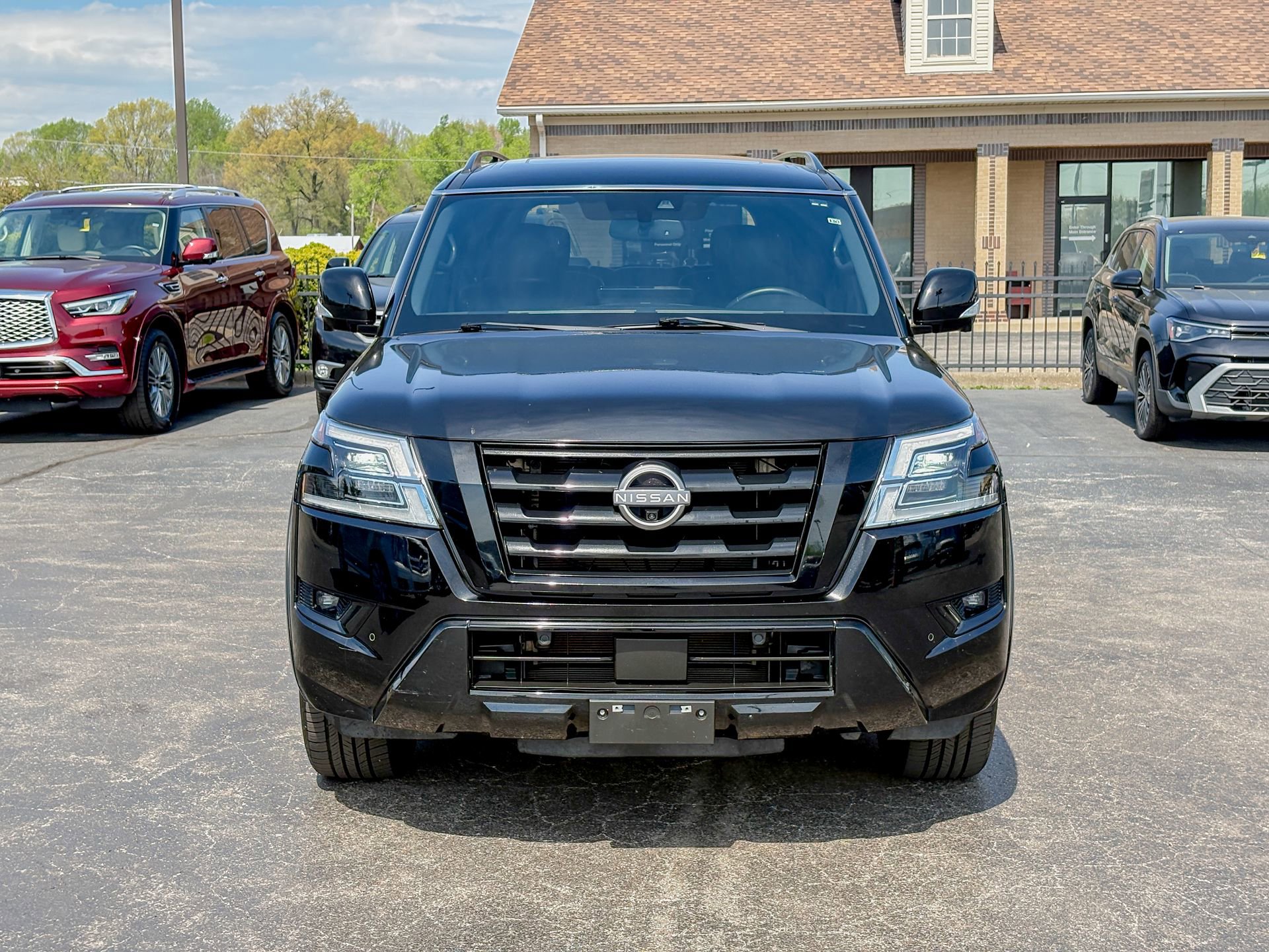 Used 2022 Nissan Armada SL w/ Midnight Edition Package image 5