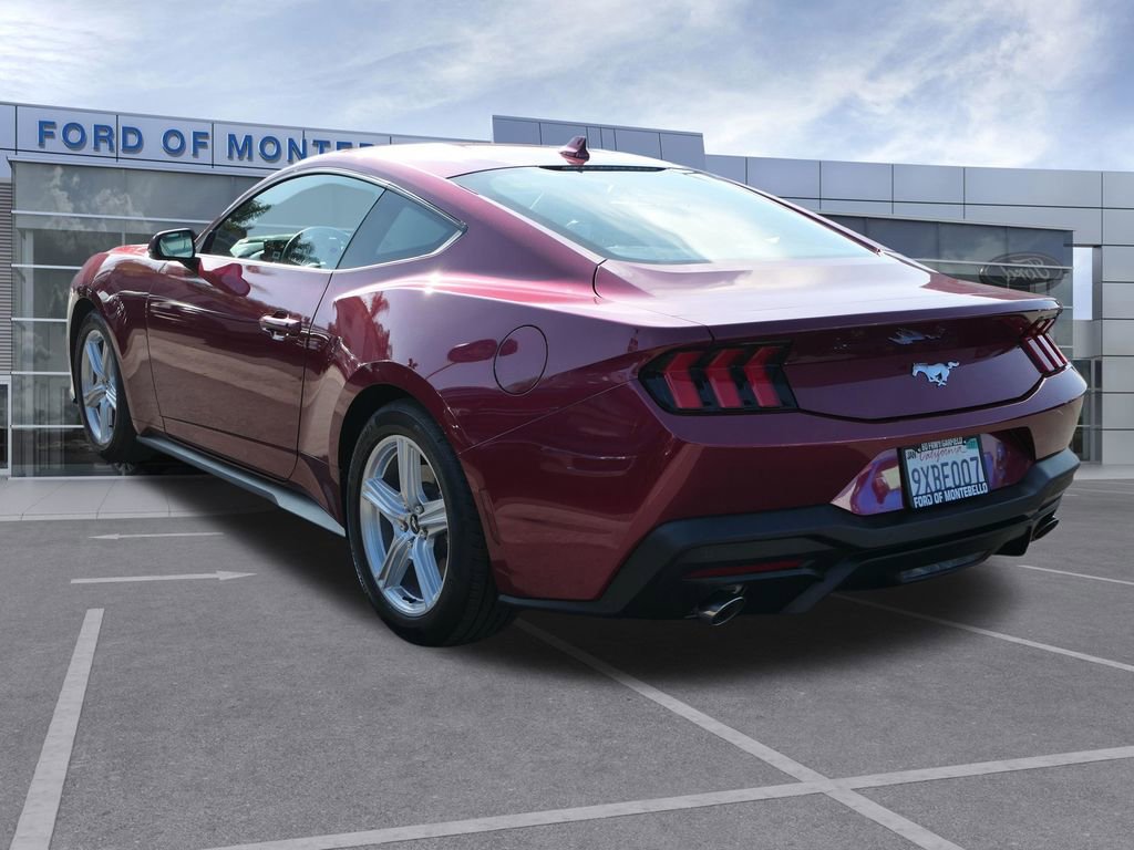 Used 2026 Ford Mustang Coupe image 7