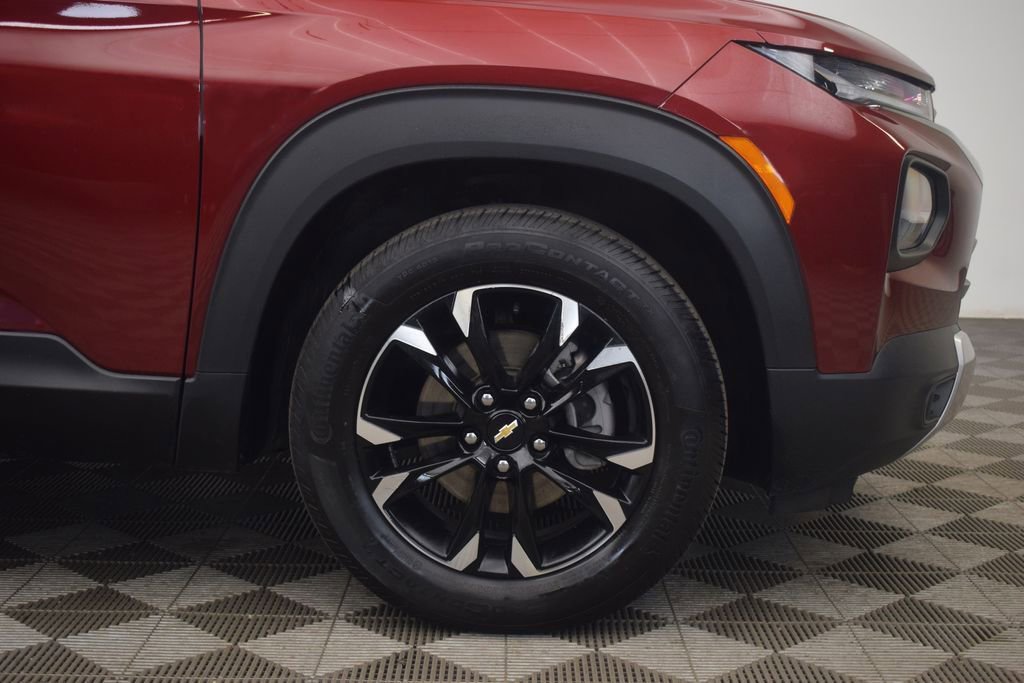 Used 2023 Chevrolet TrailBlazer LT FWD image 27
