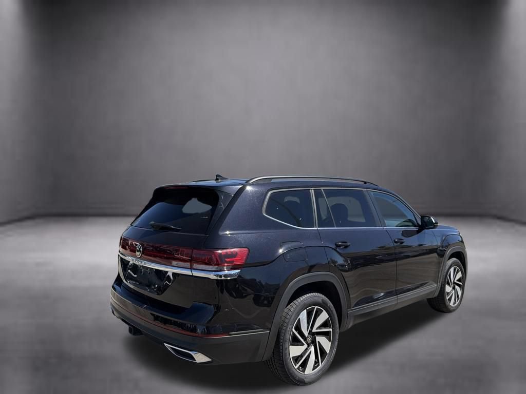 Used 2025 Volkswagen Atlas SE FWD image 4