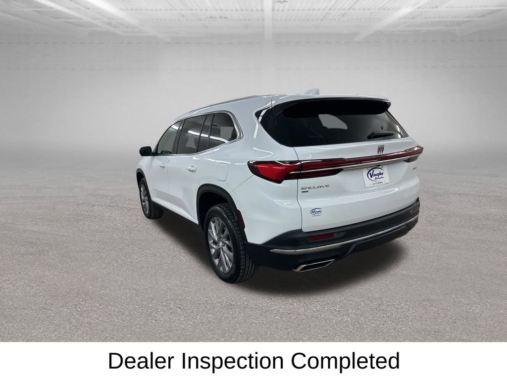 Used 2025 Buick Enclave Preferred image 9
