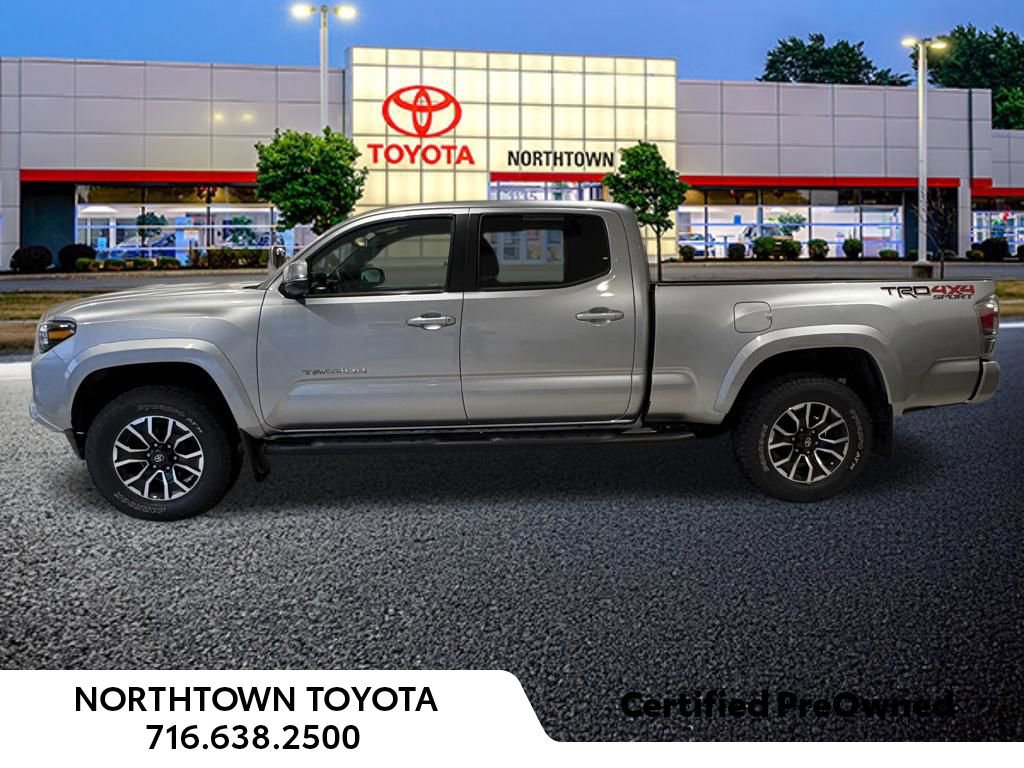 Used 2023 Toyota Tacoma TRD Sport image 2