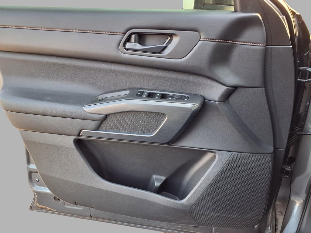 Certified 2024 Nissan Pathfinder Rock Creek image 18